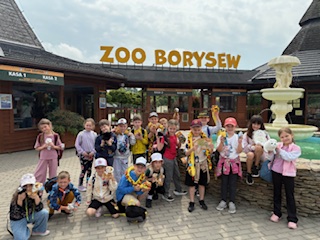 Klasa 1b na wycieczce w Zoo w Borysewie